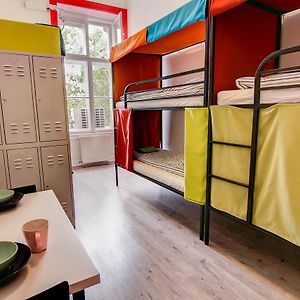 Dormitory Room Mixed